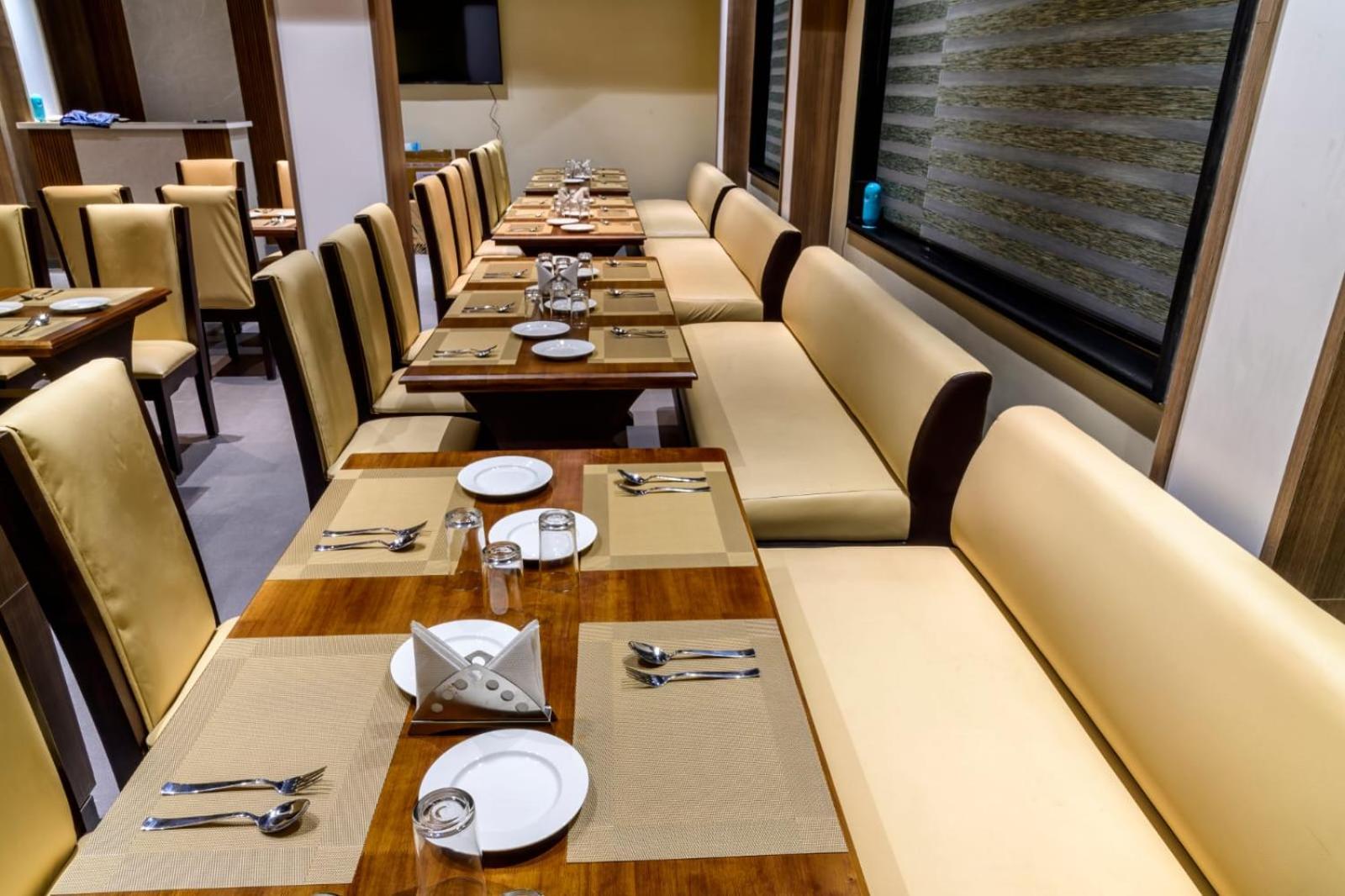 Rs Regal Inn-Deoghar Esterno foto