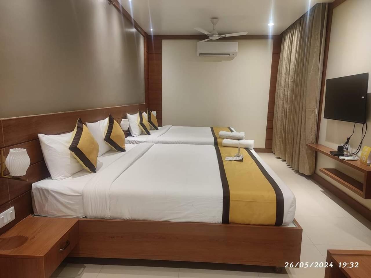 Rs Regal Inn-Deoghar Esterno foto